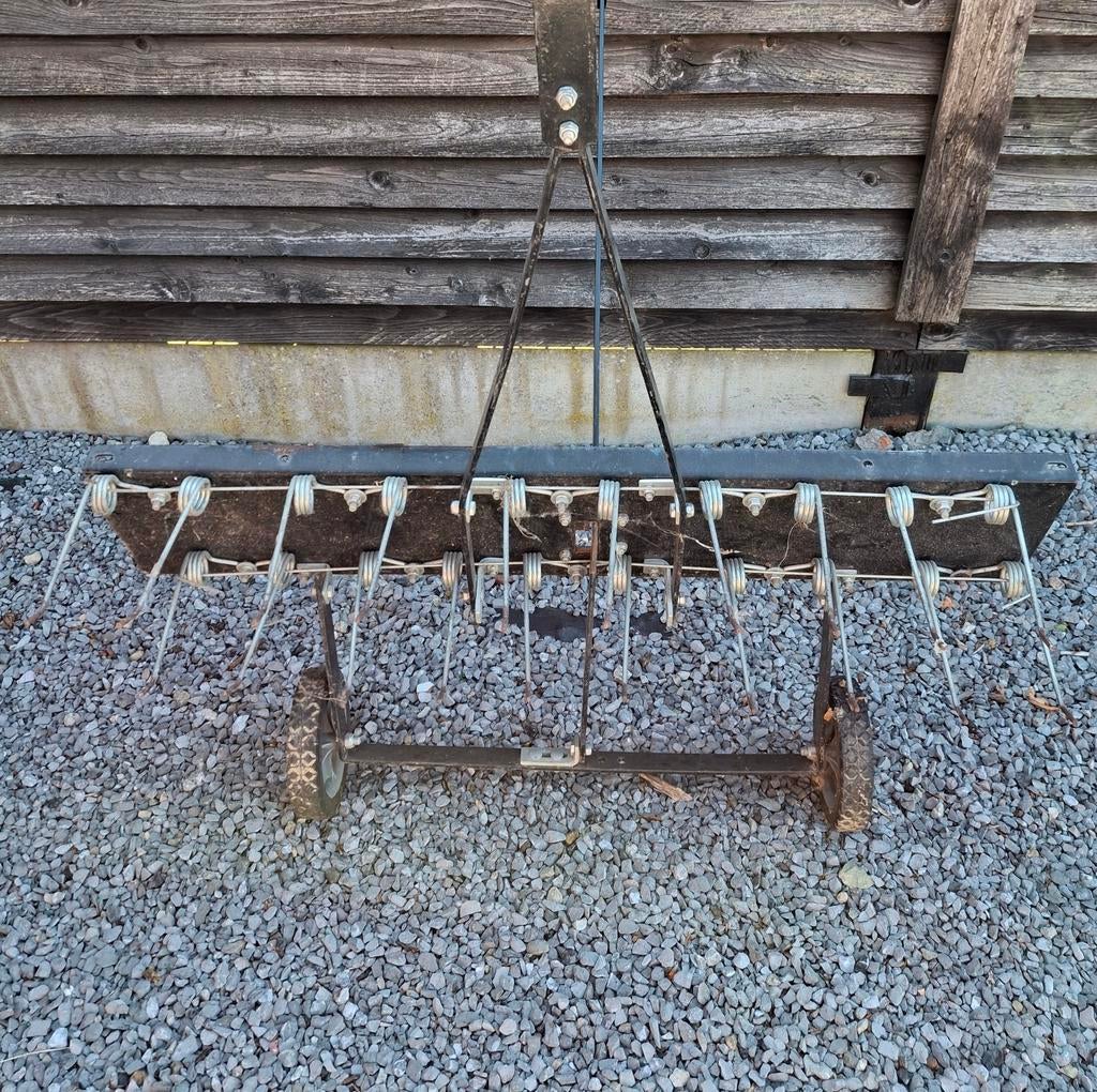 Verticuteerder/ontmosser/gazonverluchter zitmaaier, Tuin en Terras, Zitmaaiers, Ophalen