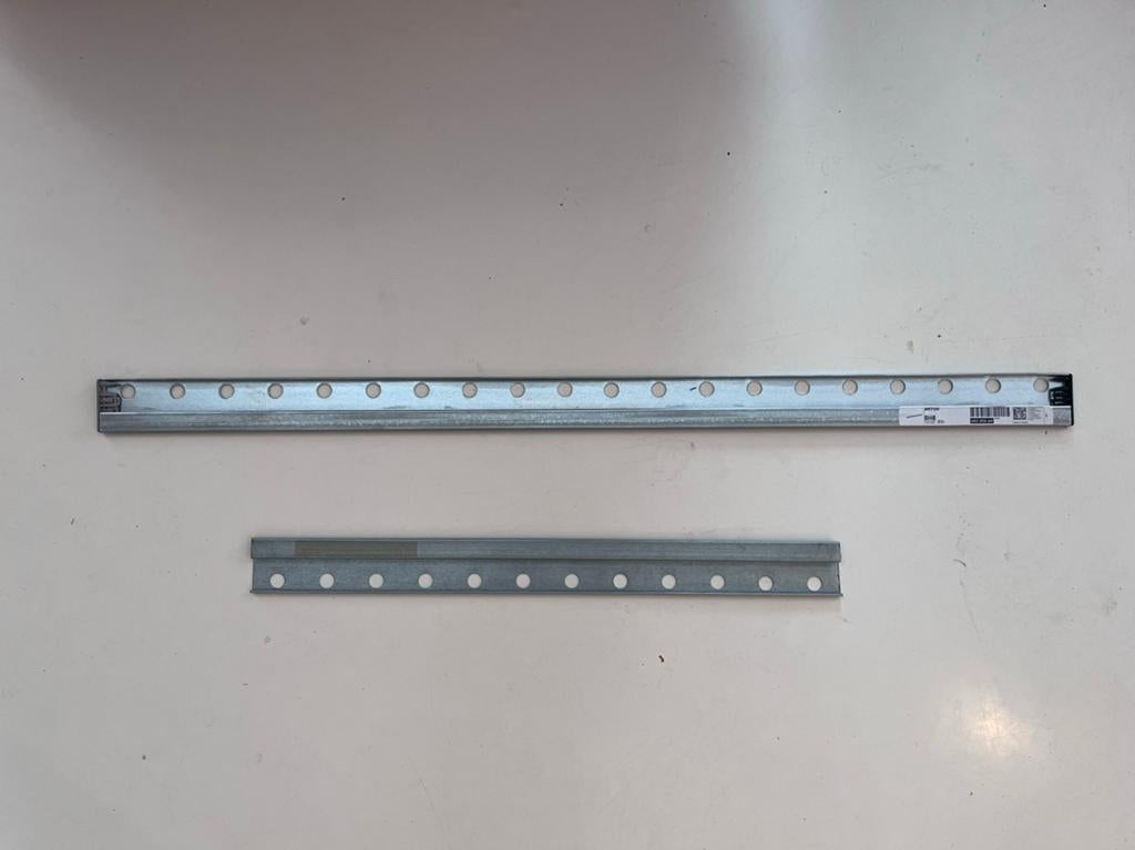 METOD ophangrail (ikea) 100cm en 60cm, Huis en Inrichting, Ophalen, Zo goed als nieuw