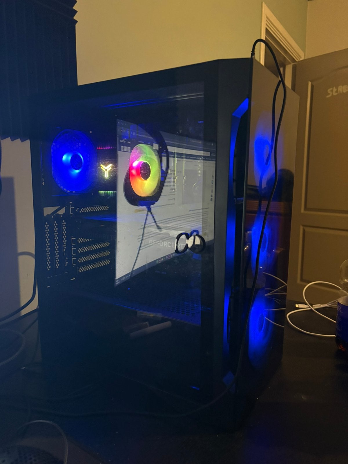 Gaming pc RTX 4060, Computers en Software, 32 GB, Ophalen of Verzenden, Zo goed als nieuw, Gaming