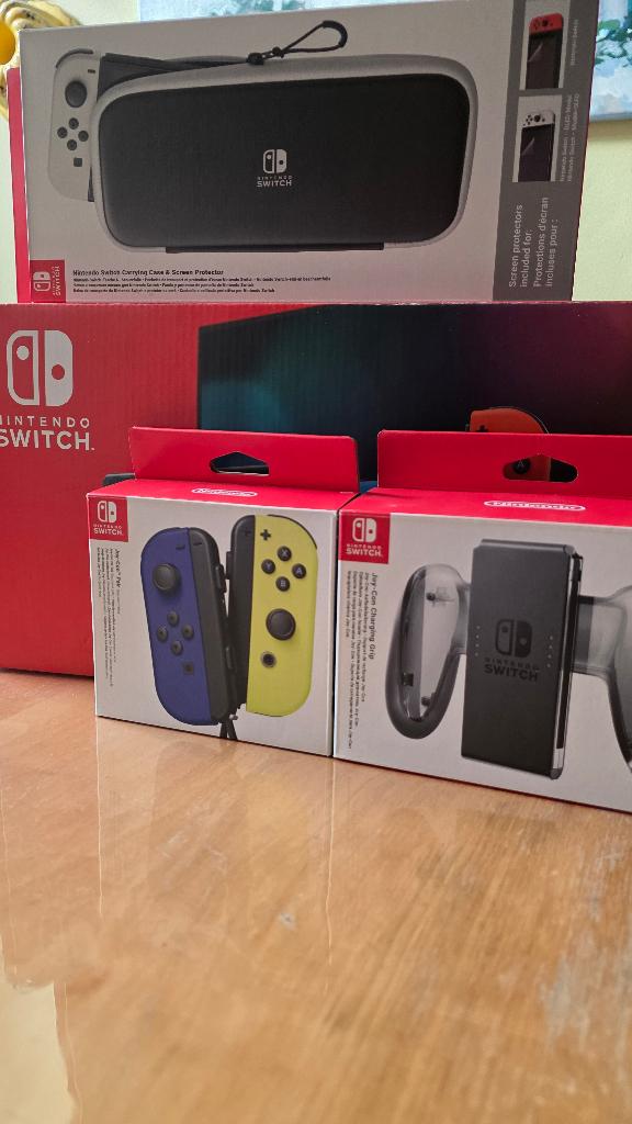 Nintendo Switch + Accessoires, Switch 2019 Upgrade, Avec disque dur, Comme neuf, Enlèvement