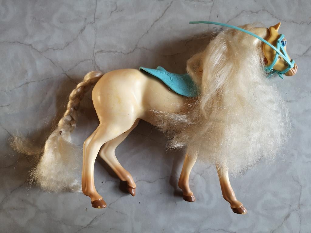 Barbie Paard, Enlèvement, Utilisé, Barbie