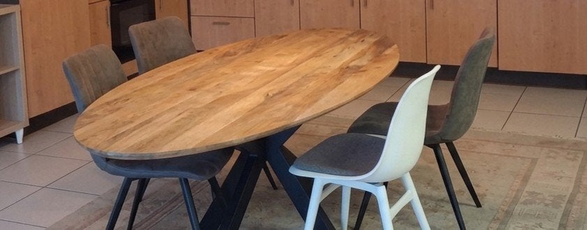 Table ovale + 4 chaises, Enlèvement