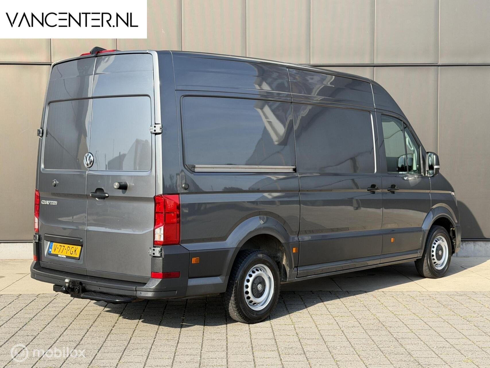 Volkswagen Crafter 2.0 TDI 140PK Automaat L3H3 Apple Carplay, Auto's, Stof, Gebruikt, 4 cilinders, Volkswagen