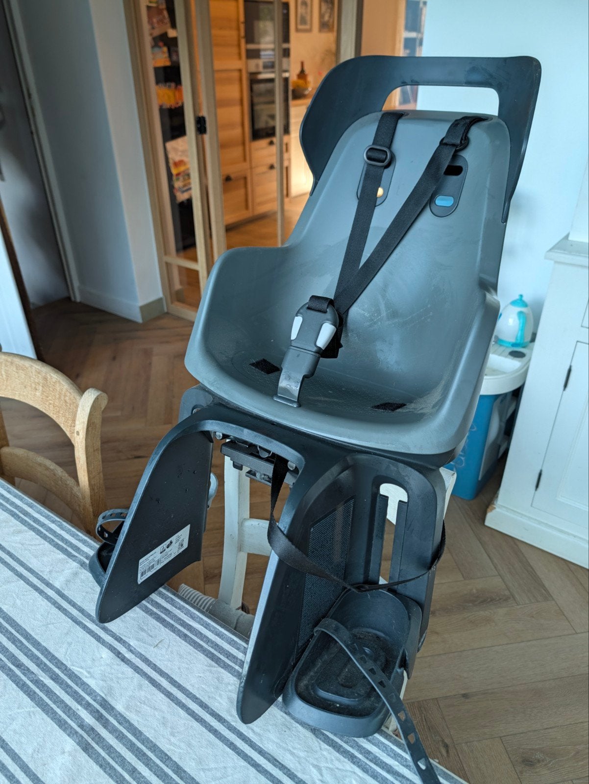 Siège enfant Bobike pour vélo, Enlèvement
