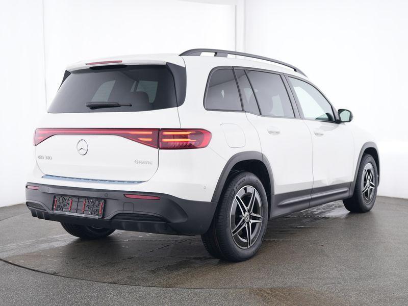 Mercedes-Benz EQB-Klasse 300 4MATIC AMG Line Night Pack | Di, 2165 kg, Entreprise, 417 km, Noir