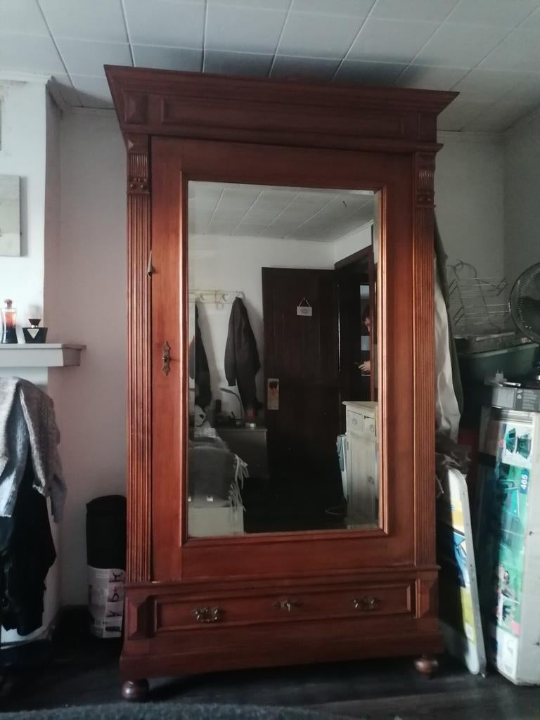 Garde-robe ancienne, Antiquités & Art, Enlèvement