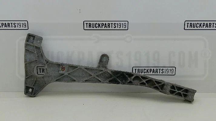 Mercedes-Benz Body & Chassis Parts Bumpersteun Re. MB MP4, Auto-onderdelen, Vrachtwagen-onderdelen, Ophalen, Gebruikt, Mercedes-Benz