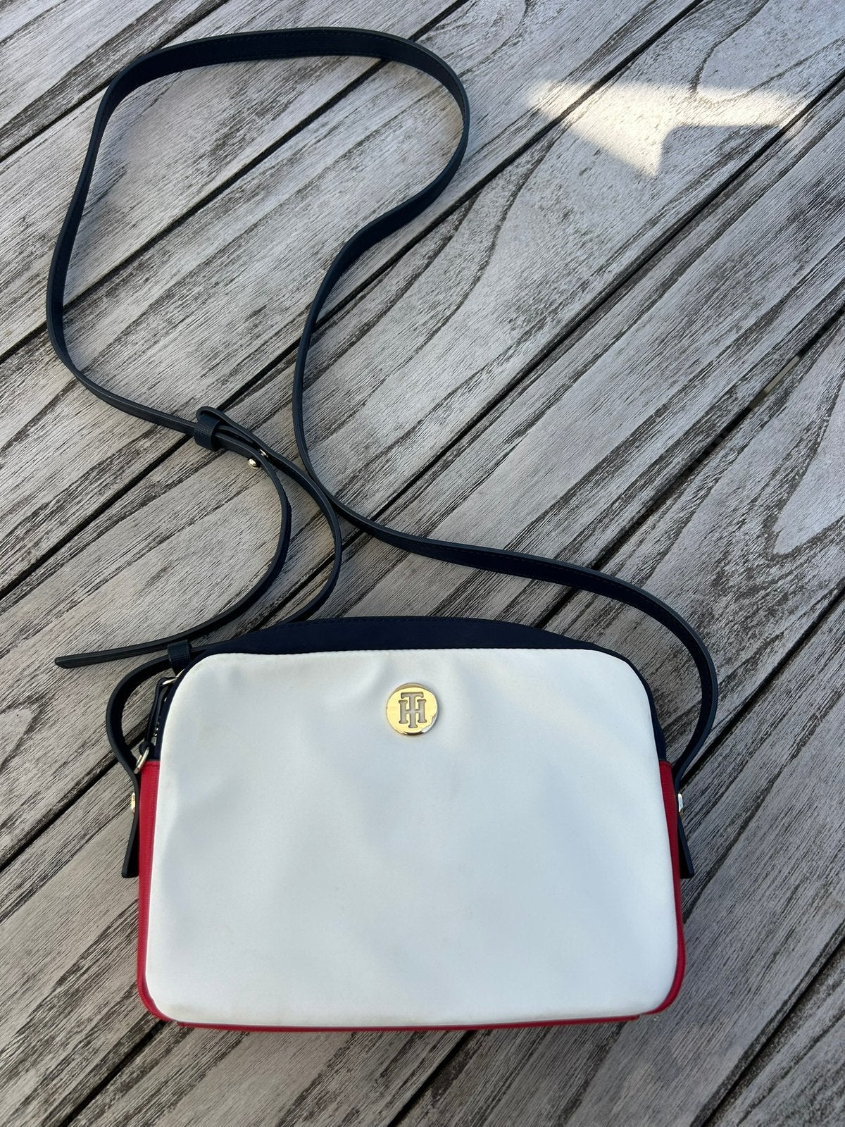Leuk schoudertasje Tommy Hilfiger, Handtassen en Accessoires, Tassen | Damestassen, Ophalen of Verzenden, Zo goed als nieuw, Blauw