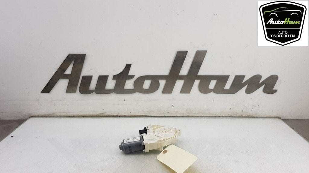 MOTEUR LEVE VITRE ELECTRIQUE Audi A4 (B8) (01-2007/12-2015), Utilisé, Audi