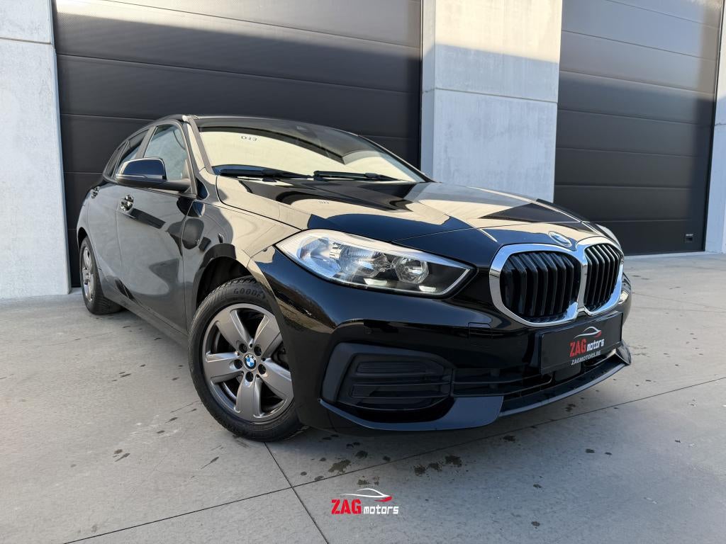 BMW 118i Advantage | 76.000 km | 1.5 Benzine |103 kW|Euro 6d, Auto's, BMW, Voorwielaandrijving, Testrit aan huis, Emergency brake assist
