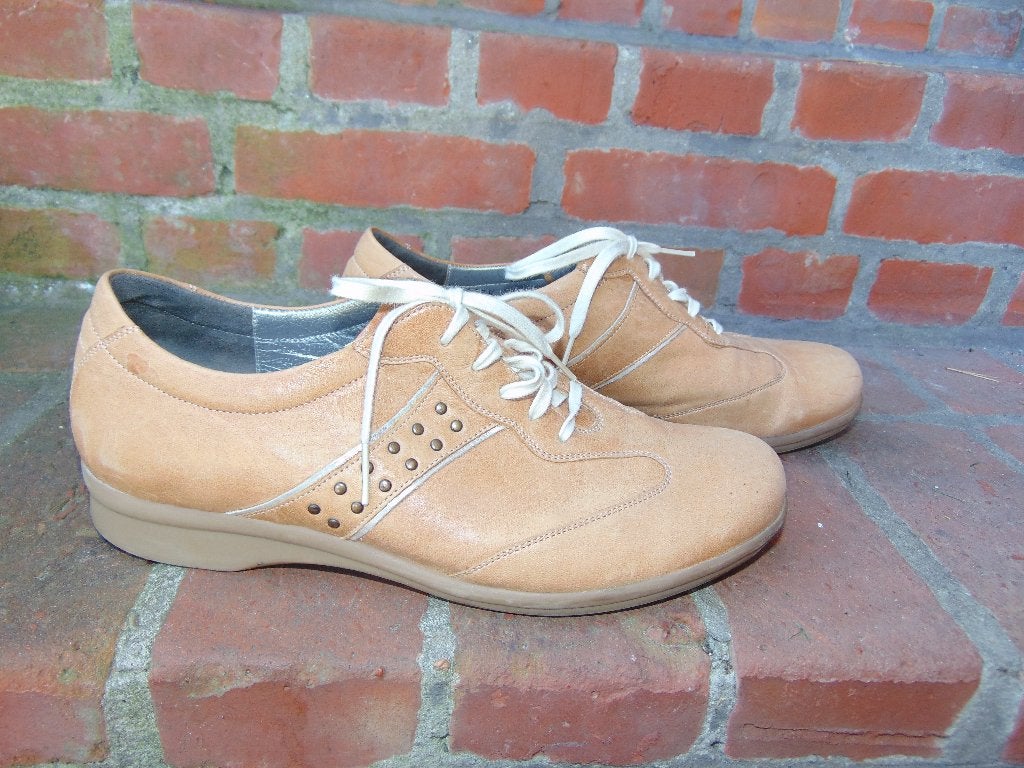 Schoenen Durea in zeer goede staat, Kleding | Dames, Schoenen met lage hakken, Bruin, Ophalen of Verzenden, Gedragen