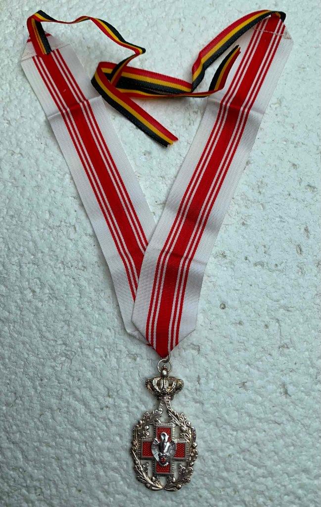 Medaille, Rode Kruis Commandeur, Erkentelijkheidsmed. Bloedg, Verzamelen, Ophalen of Verzenden, Overige soorten, Lintje, Medaille of Wings
