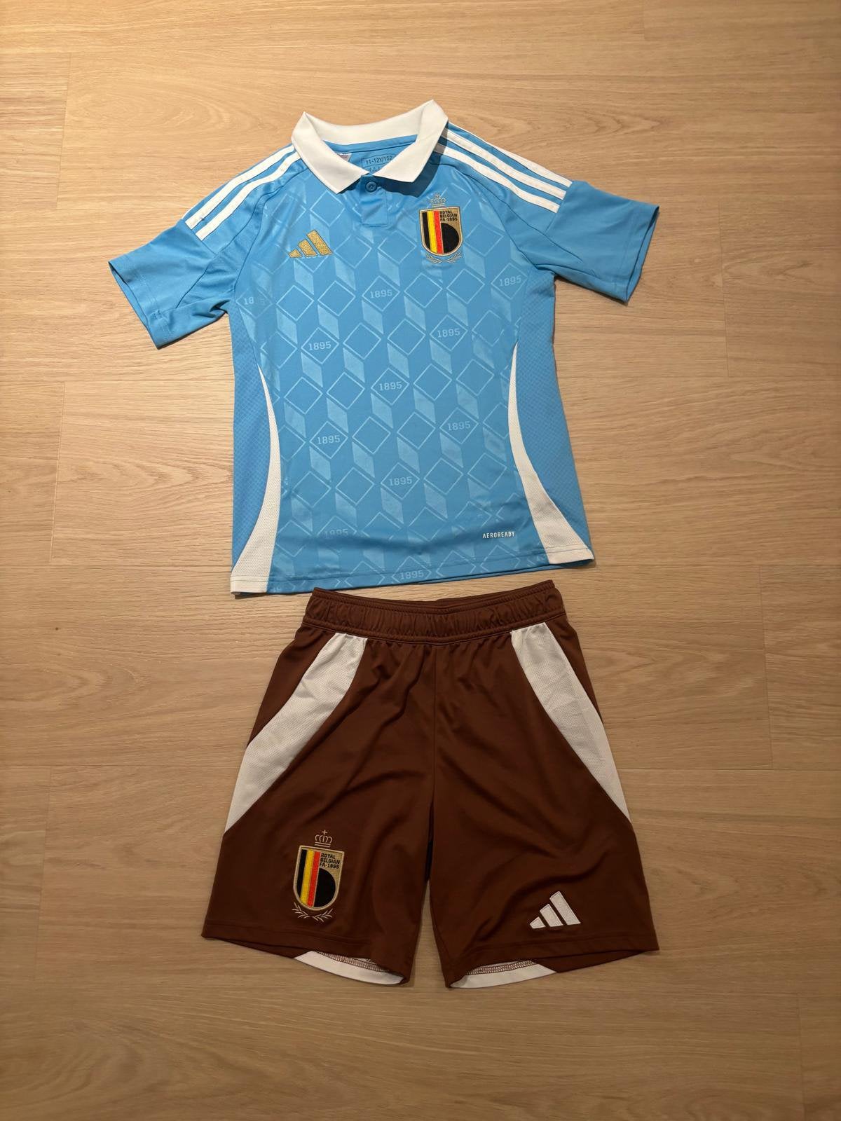 Voetbaltenue Rode Duivels 11-12 jaar, Ophalen, Zo goed als nieuw