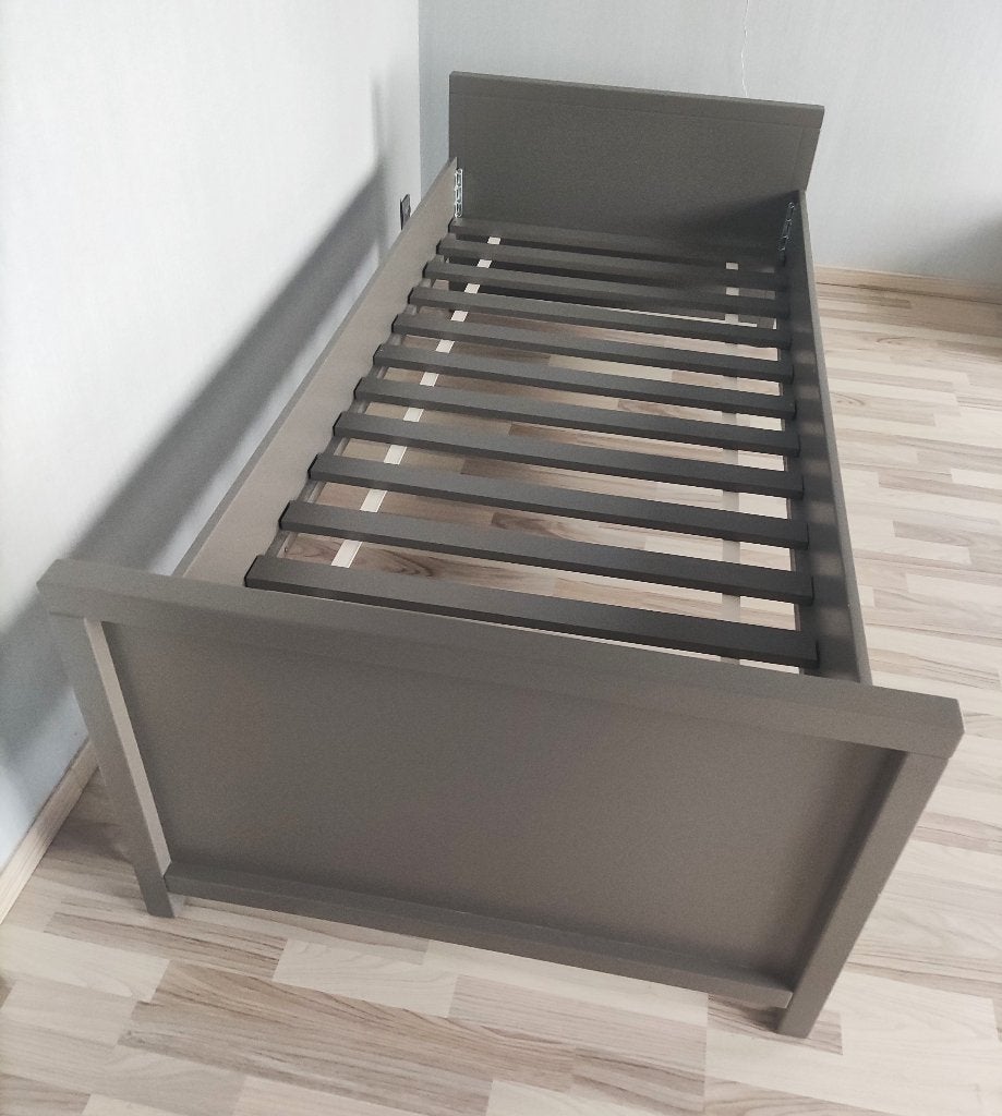 1 persoonsbed met lattenbodem 90X200 g, Ophalen, 85 tot 100 cm, Zo goed als nieuw, Lattenbodem