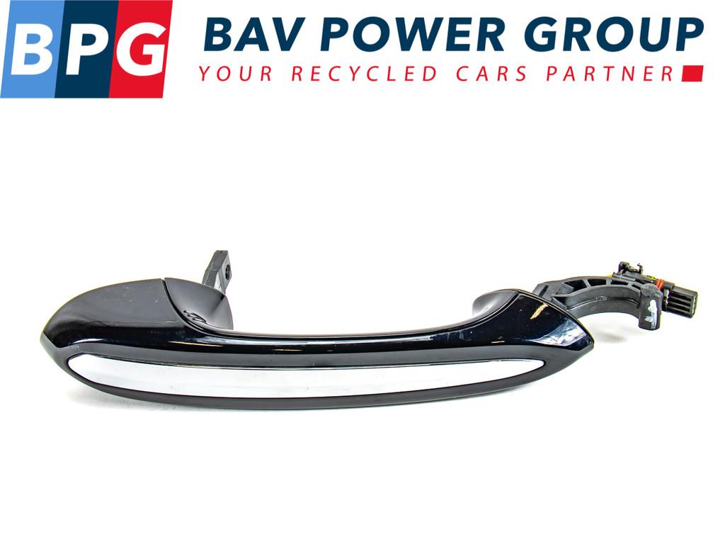 POIGNEE EXTERIEURE ARRIÈRE GAUCHE BMW 5 serie (G30), Autos : Pièces & Accessoires, Arrière, Utilisé, BMW, Petuelring 130
80809  München, DE