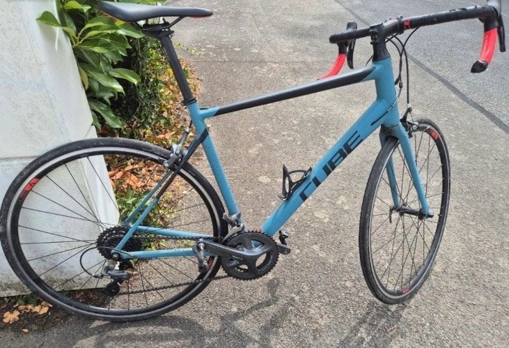 Vélo De course Cube, Vélos & Vélomoteurs, Autres marques, Frein sur jante, Moins de 10 vitesses, Aluminium