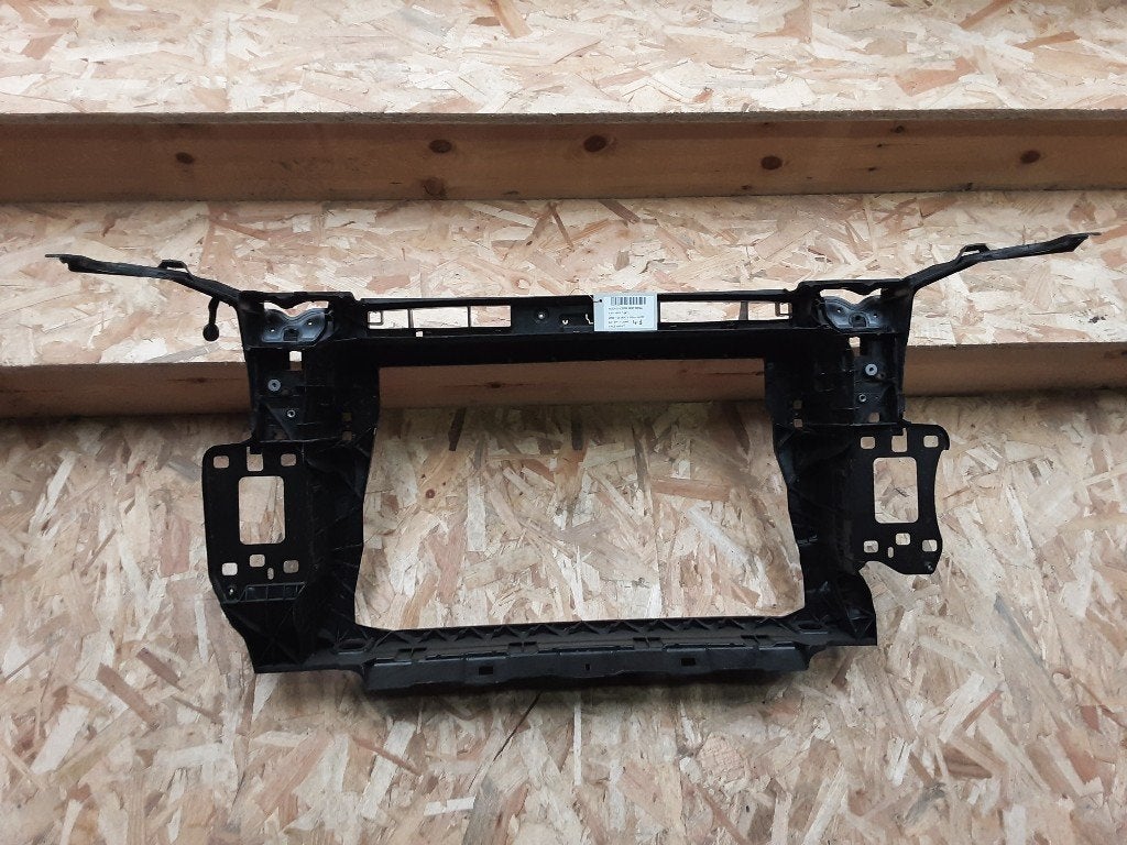 FACE AVANT Audi Q3 (F3B) (01-2018/06-2021) (83A805594J), Auto-Union-Straße  1,
85057  Ingolstadt, DE, Info@audi.de, Audi, Utilisé