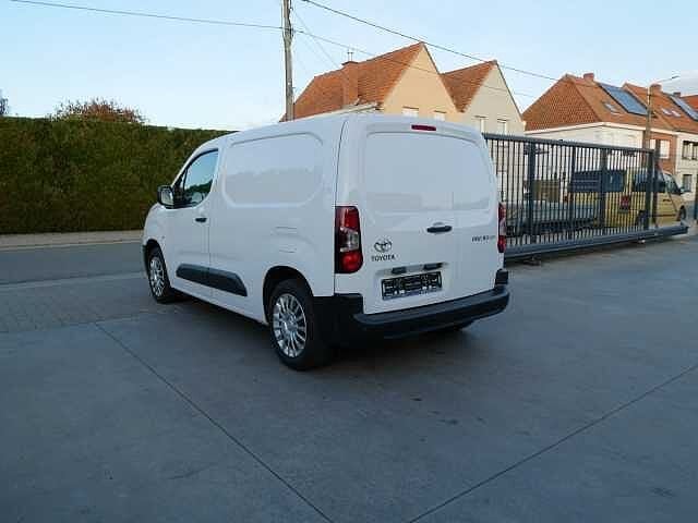 Toyota Proace City 1.2 i 110pk 3pl Lichte Vracht Camera '24, Euro 6, 1199 cc, Wit, Bedrijf