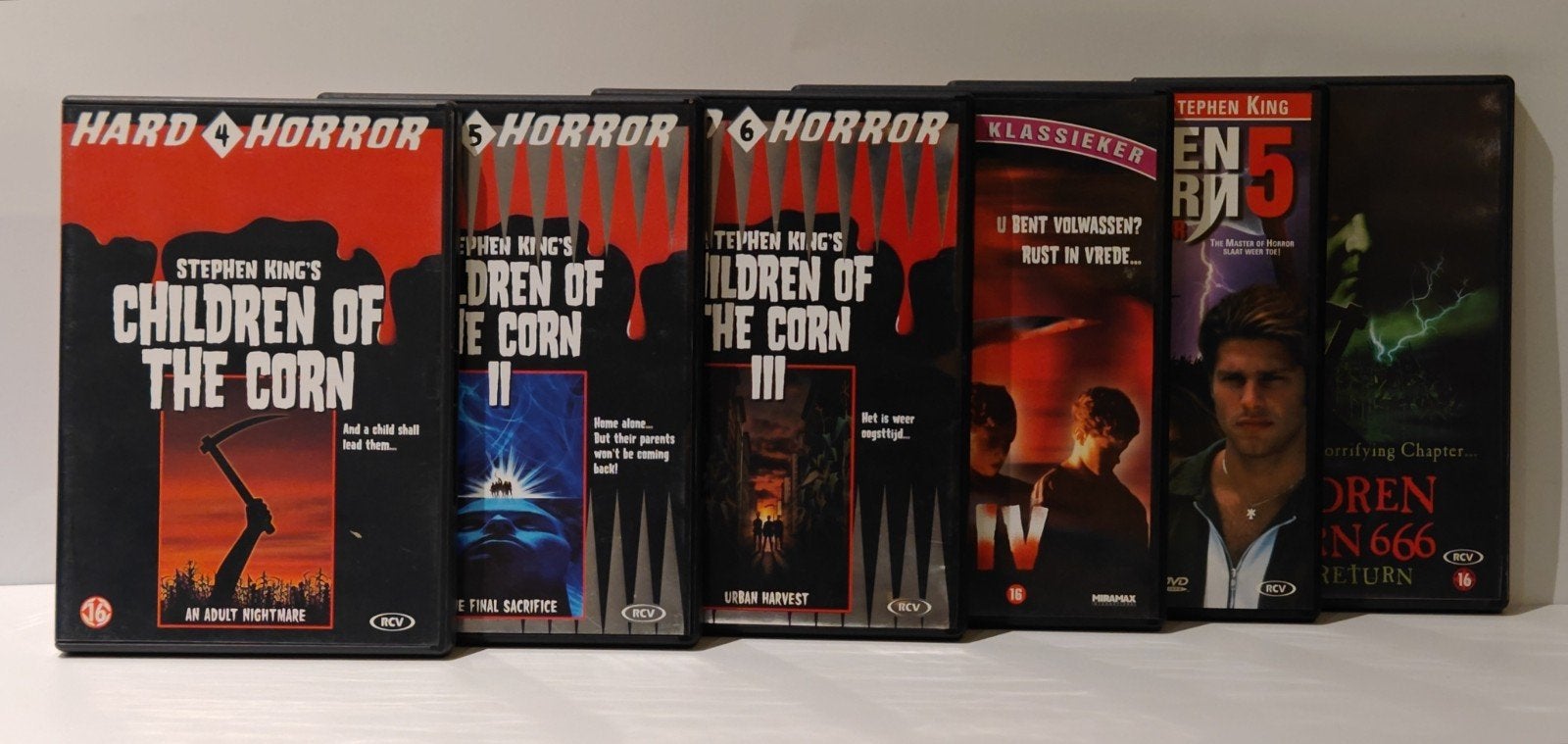 Coffret d'horreur hardcore de 6 DVD de Stephen King Les enfa, CD & DVD, DVD | Horreur, Enlèvement ou Envoi
