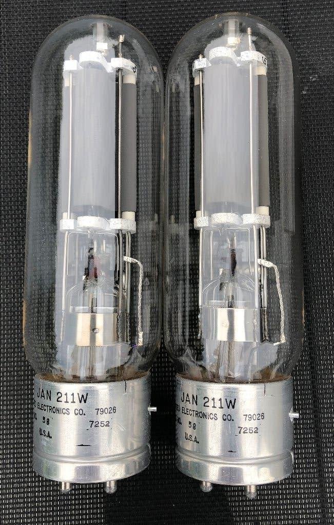 United 211W tubes, Enlèvement ou Envoi, Tube ou Tubes