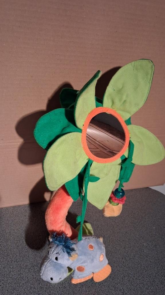 Pluche zonnebloem met zuignap en olifantje, Kinderen en Baby's, Ophalen of Verzenden, Zo goed als nieuw, Overige typen