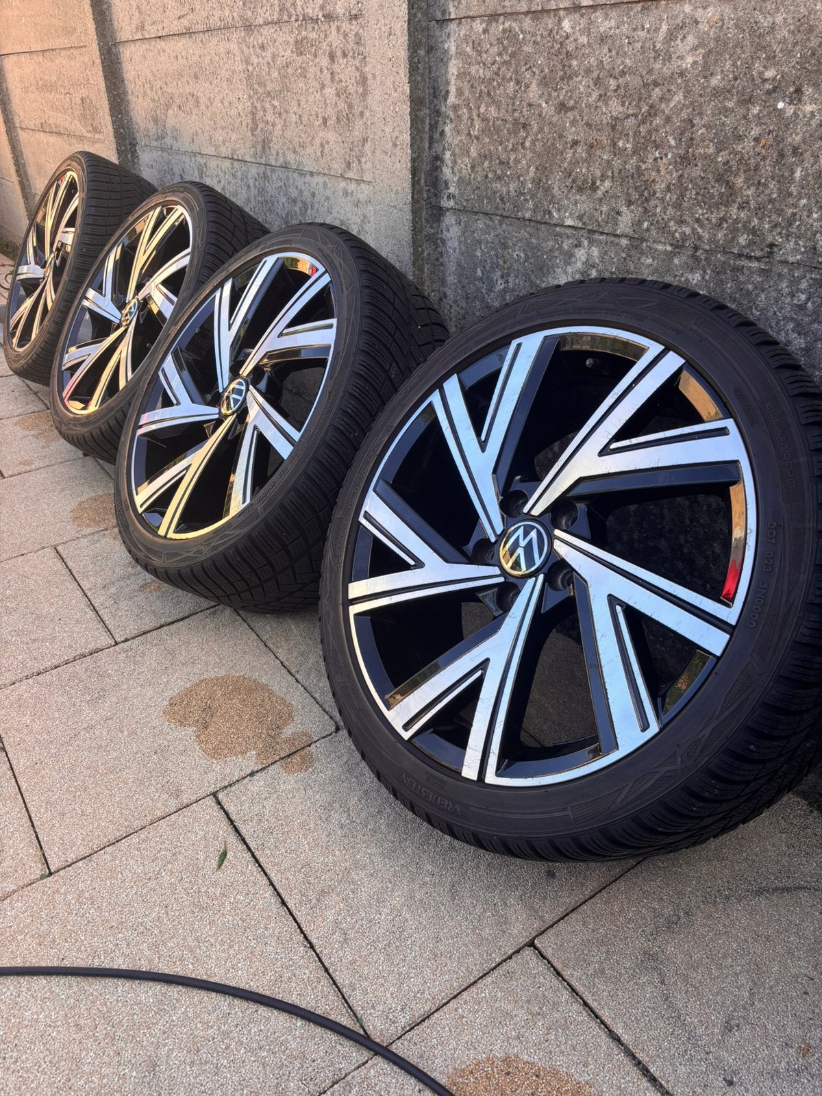 Origineel 18"" VW Golf 8 7 6 5 " Bergamo " Velgen GTI GTD R, Ophalen, 18 inch, Winterbanden, Band(en)