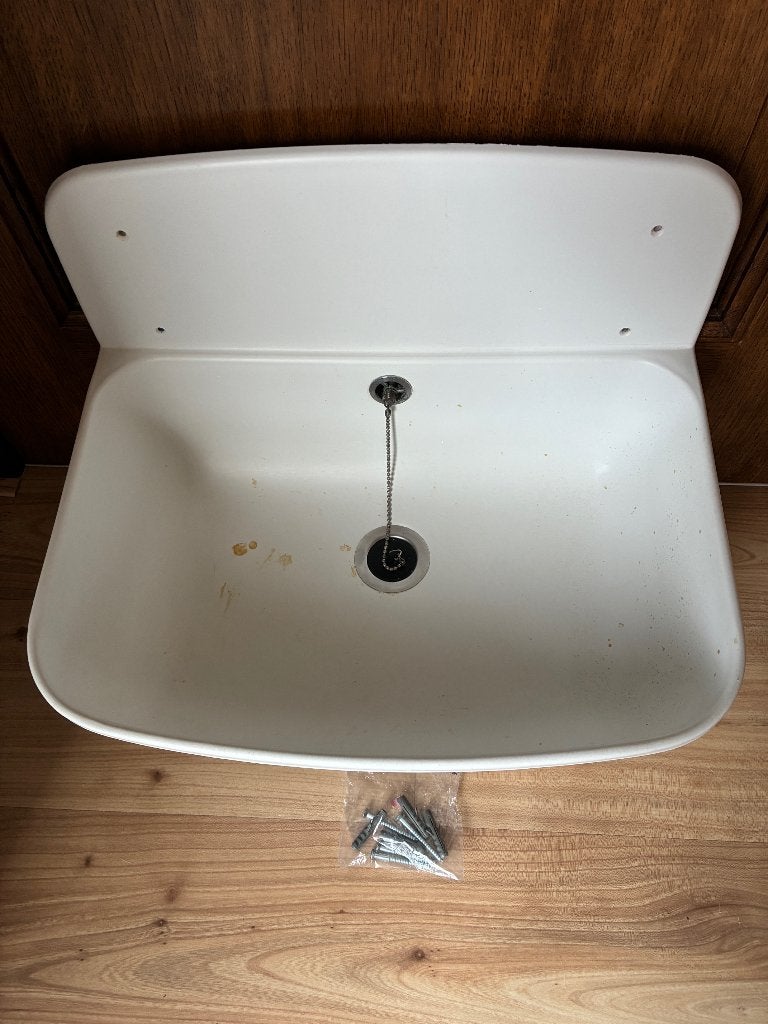 Uitgietbak PVC, Ophalen, Gebruikt
