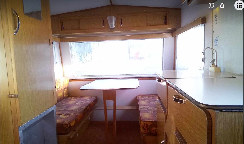 caravane Astral 1967 avec coin toilette  moins de 750 kg, Caravanes & Camping, 4 à 5 mètres, Particulier, Siège standard, 500 - 750 kg