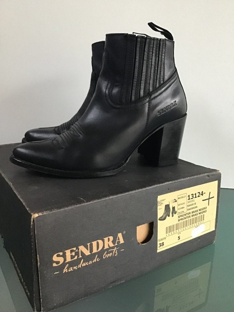 Sendra 38 zwarte laarzen | Bohemian | Gratis verzenden, Sendra, Verzenden, Zwart, Lage of Enkellaarzen