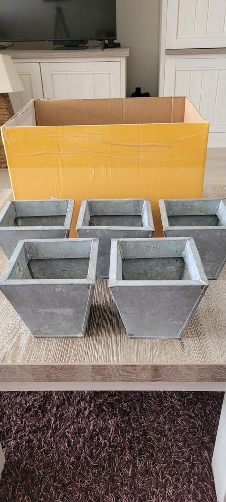 Gietijzer bloempotten 5 stuks, Tuin en Terras, Ophalen
