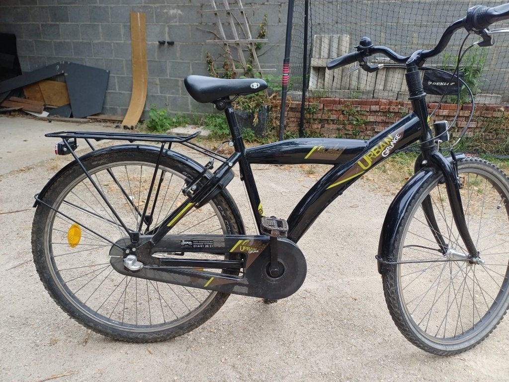 vélo pour enfant taille 26, Vélos & Vélomoteurs, Vélos | Vélos pour enfant, Comme neuf, 20 pouces ou plus, Frein sur jante, Enlèvement