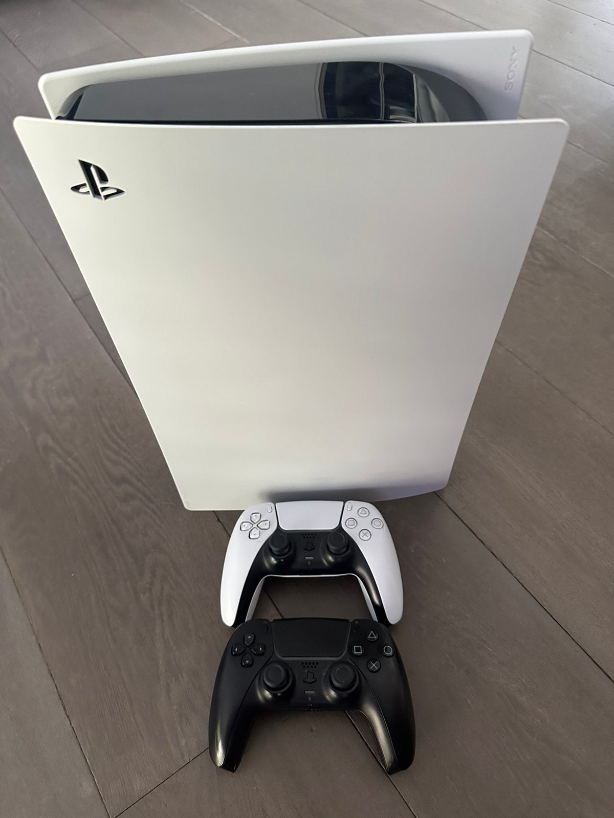 Ps5 digital 1TB + 80games + 2 controllers, Games en Spelcomputers, Ophalen of Verzenden, Zo goed als nieuw