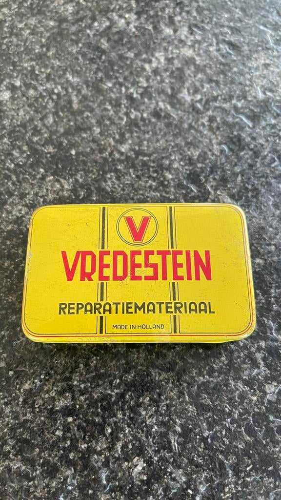 Vredestein blikken doosje., Ophalen of Verzenden, Zo goed als nieuw, Overige
