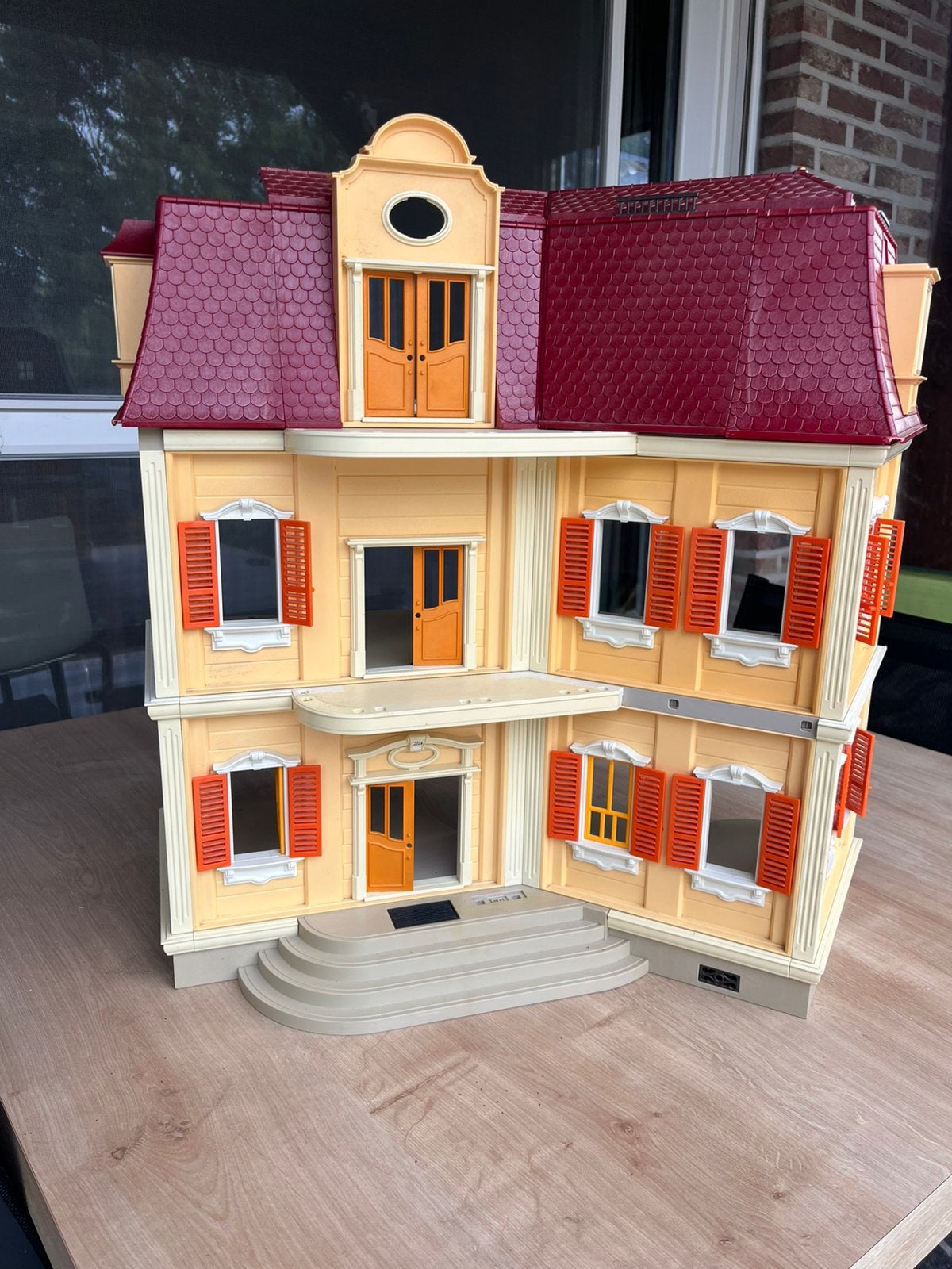Groot poppenhuis, Ophalen, Gebruikt, Poppenhuis