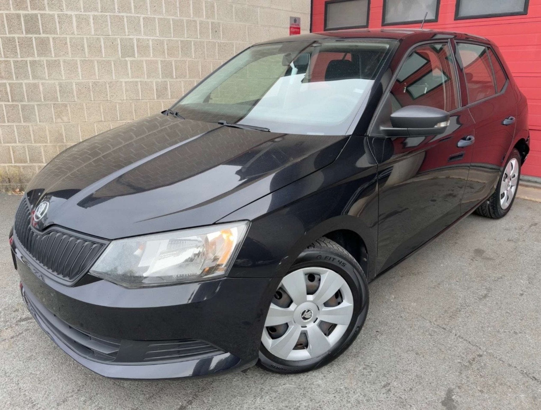 Skoda Fabia 1.0i Active + CLIM (bj 2015), Auto's, Electronic Stability Program (ESP), Gebruikt, Euro 6, 1465 kg
