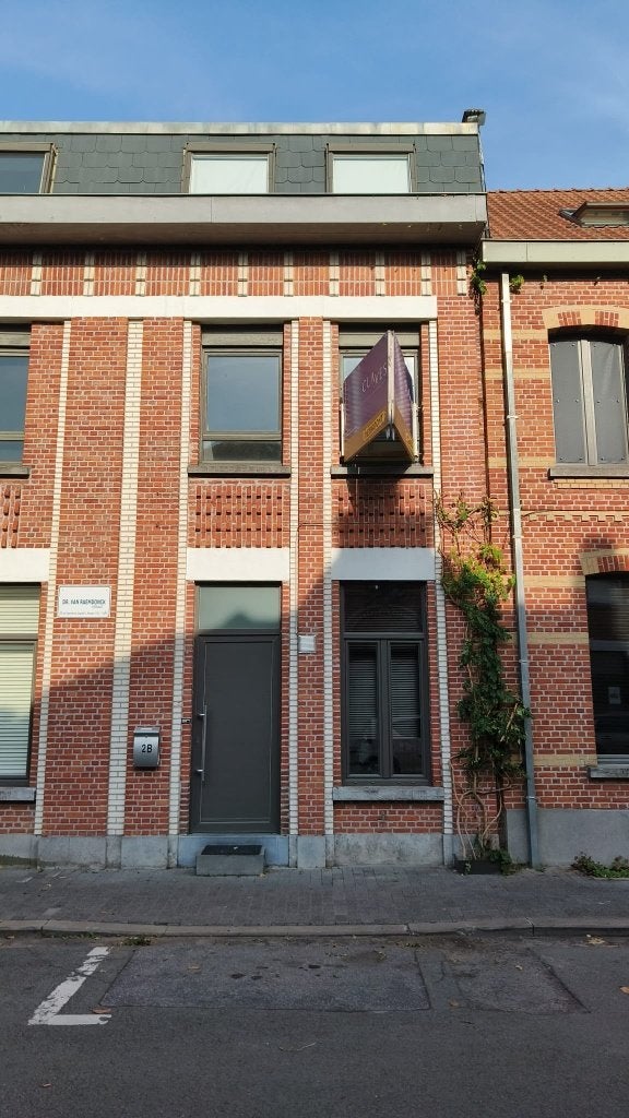 Te huur: centraal gelegen woning in Sint-Niklaas, Maison 2 façades, Province de Flandre-Orientale, En direct du propriétaire, 53 m²