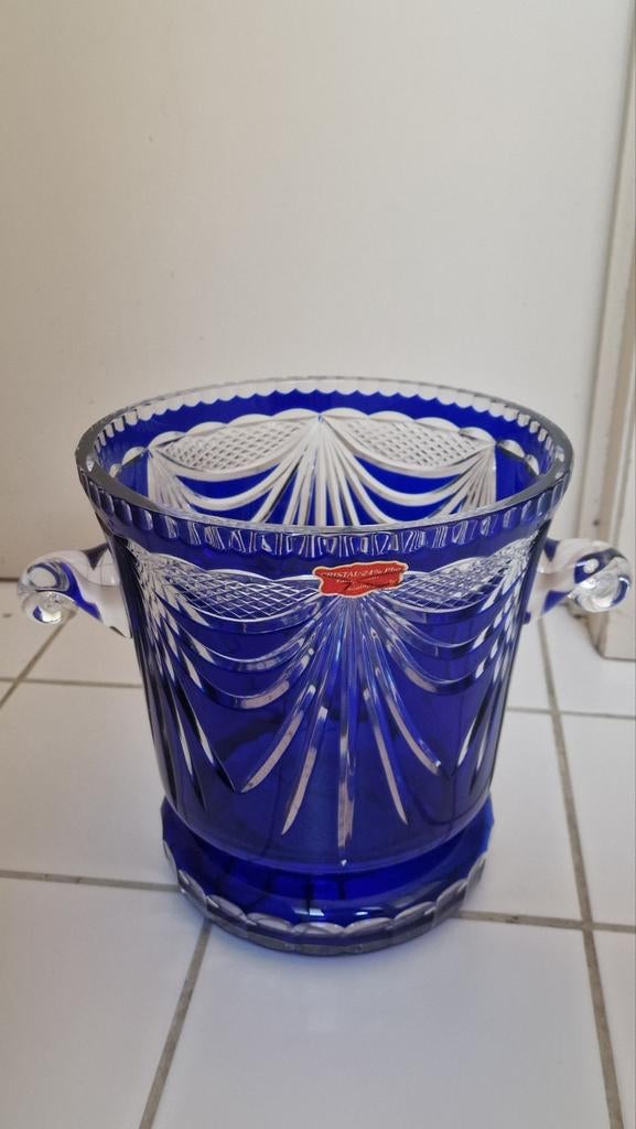 Cave à champagne en cristal bleu cobalt 24% Pbo, Antiek en Kunst, Ophalen