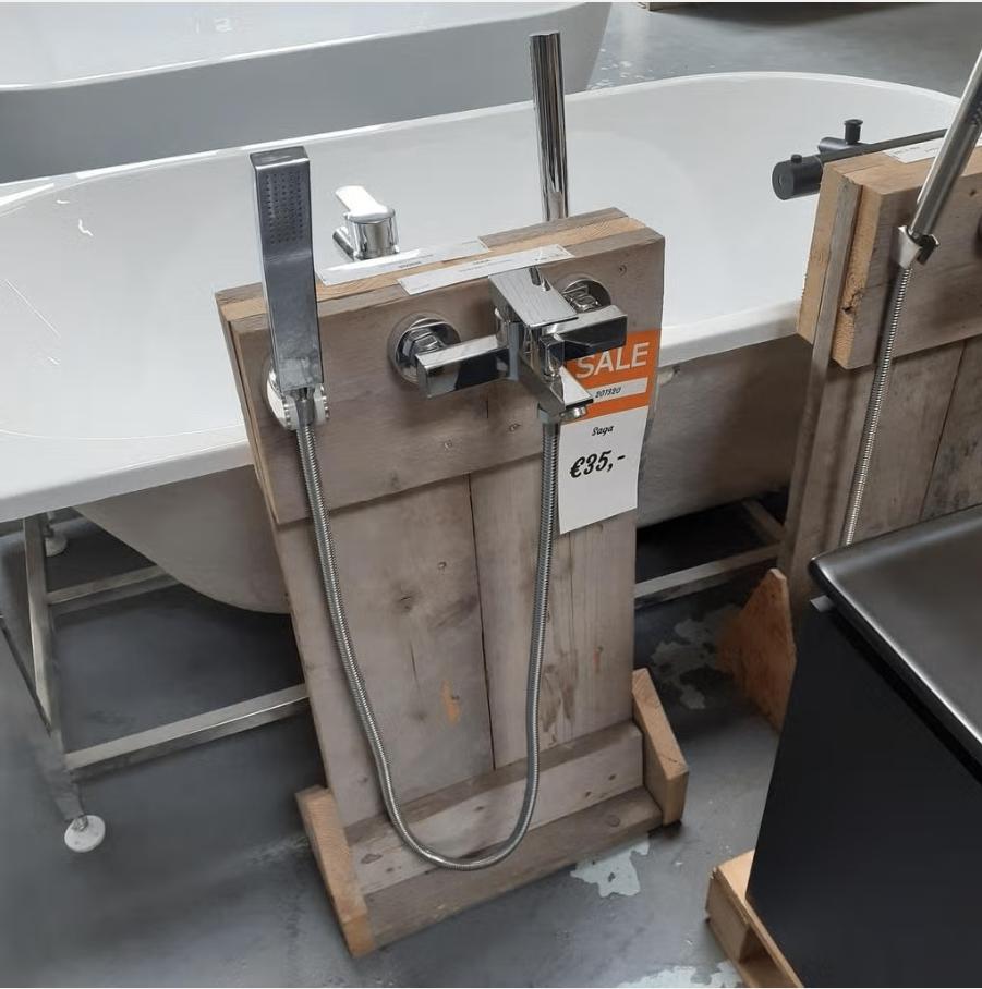 Goed en voordelig, Badkraan, Chroom, Handdouche, Saga, Huis en Inrichting, Ophalen of Verzenden, Nieuw