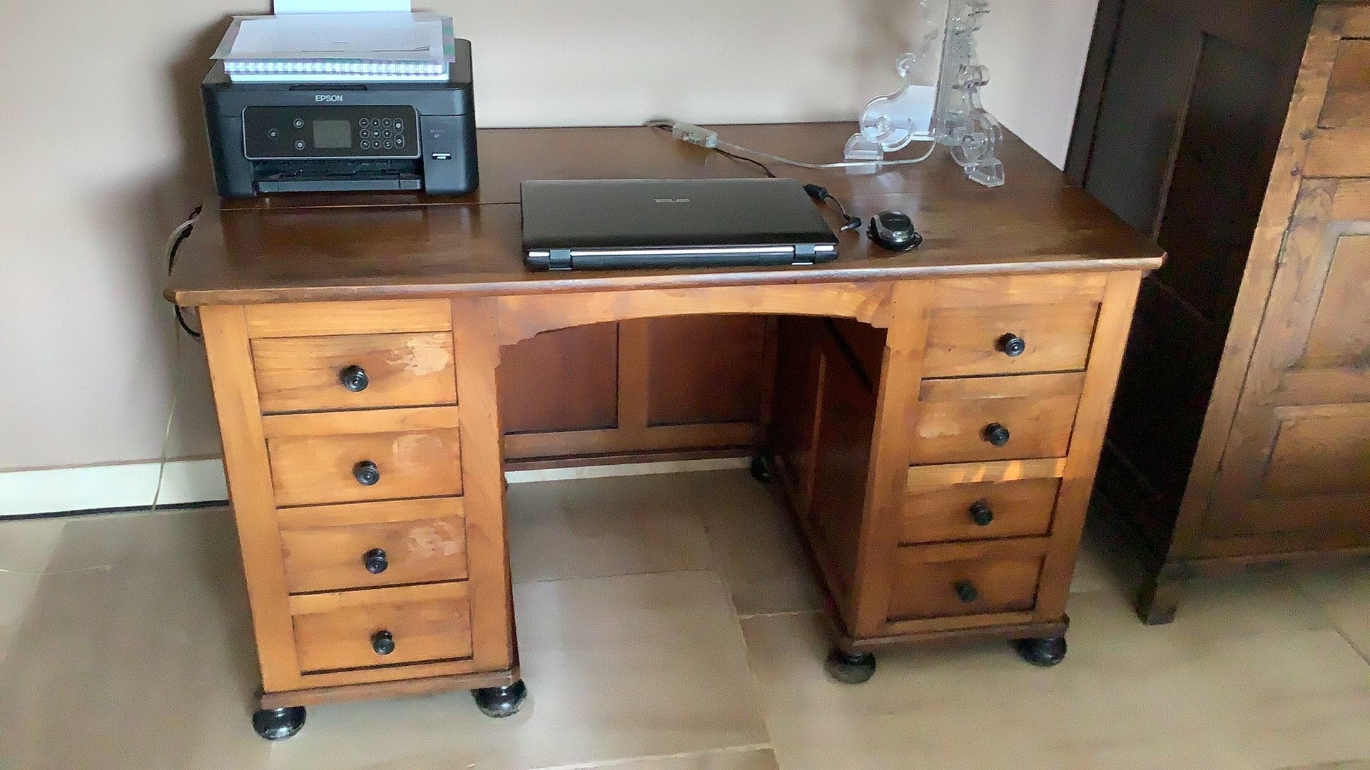 Bureau meubel, Ophalen
