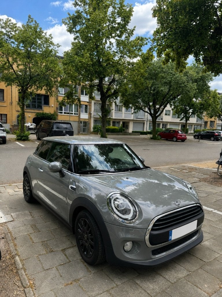 MINI one 2018 - Moonwalk Grey - 72.000 km, Autos, Mini, Particulier, One, ABS, Air conditionné, Bluetooth, Ordinateur de bord