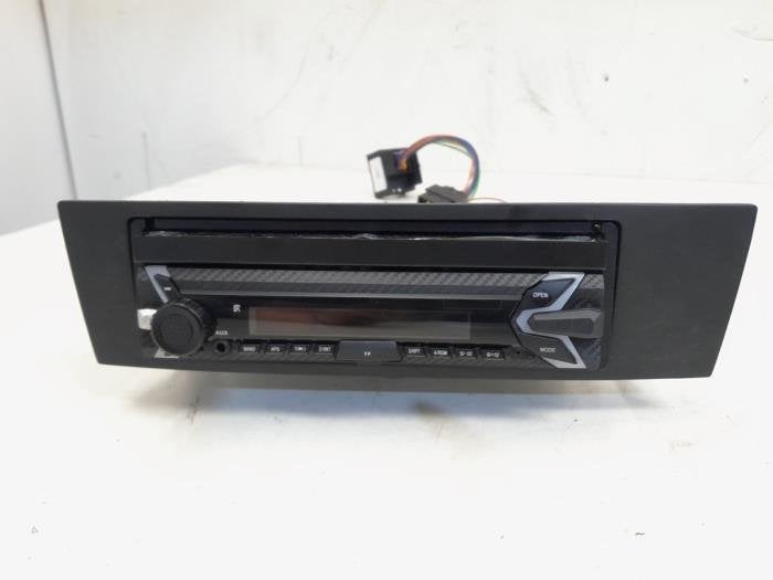 Radio d'un Volkswagen Crafter, Autos : Pièces & Accessoires, Neuf, Volkswagen, -, -