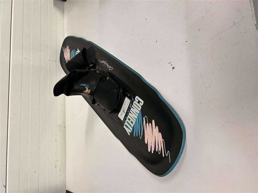A7276. Water Ski Boot Conelly Concept snowboard 42\" Mono Sk, Enlèvement, Utilisé