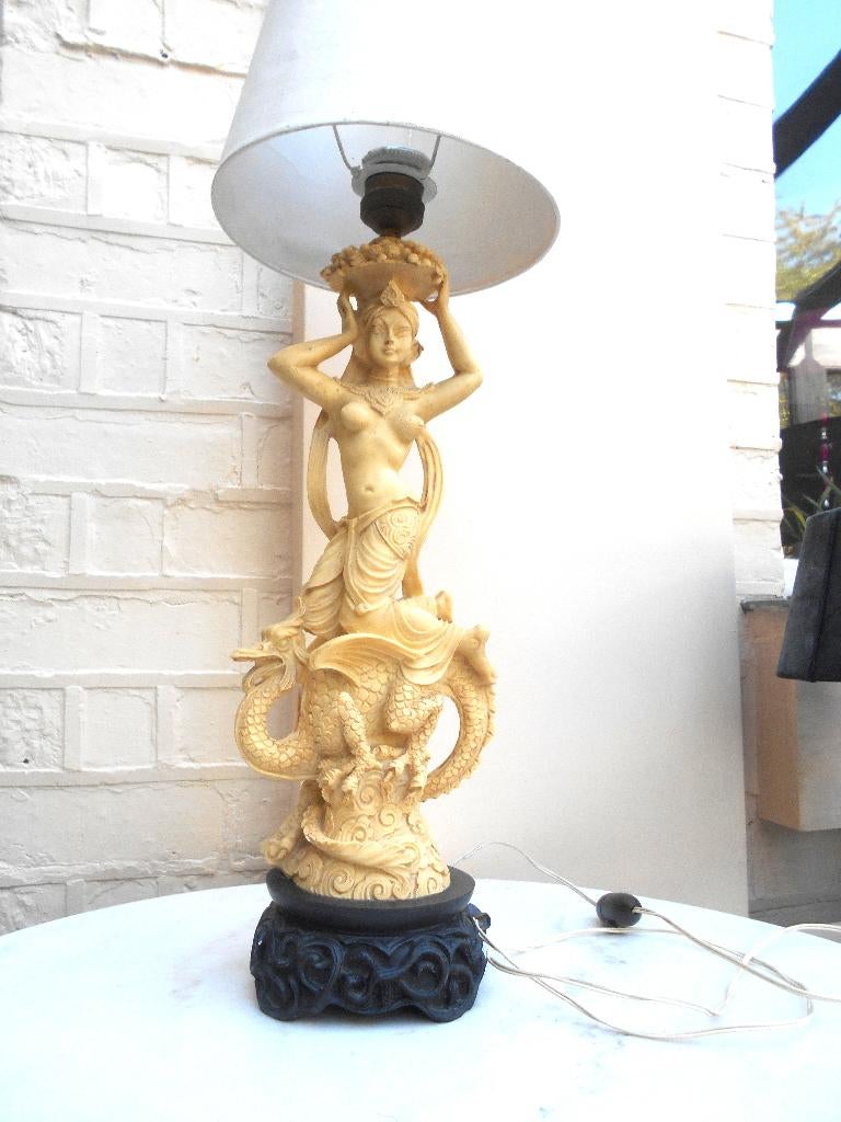 lampe ancienne années 20-30 deesse asiatique,dragon, Enlèvement ou Envoi