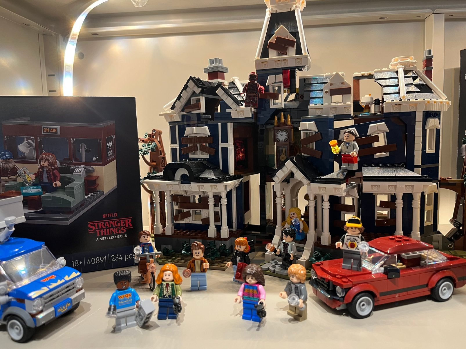 Lego Stranger Things 11370 + GWP 40891, Kinderen en Baby's, Ophalen of Verzenden, Zo goed als nieuw, Lego