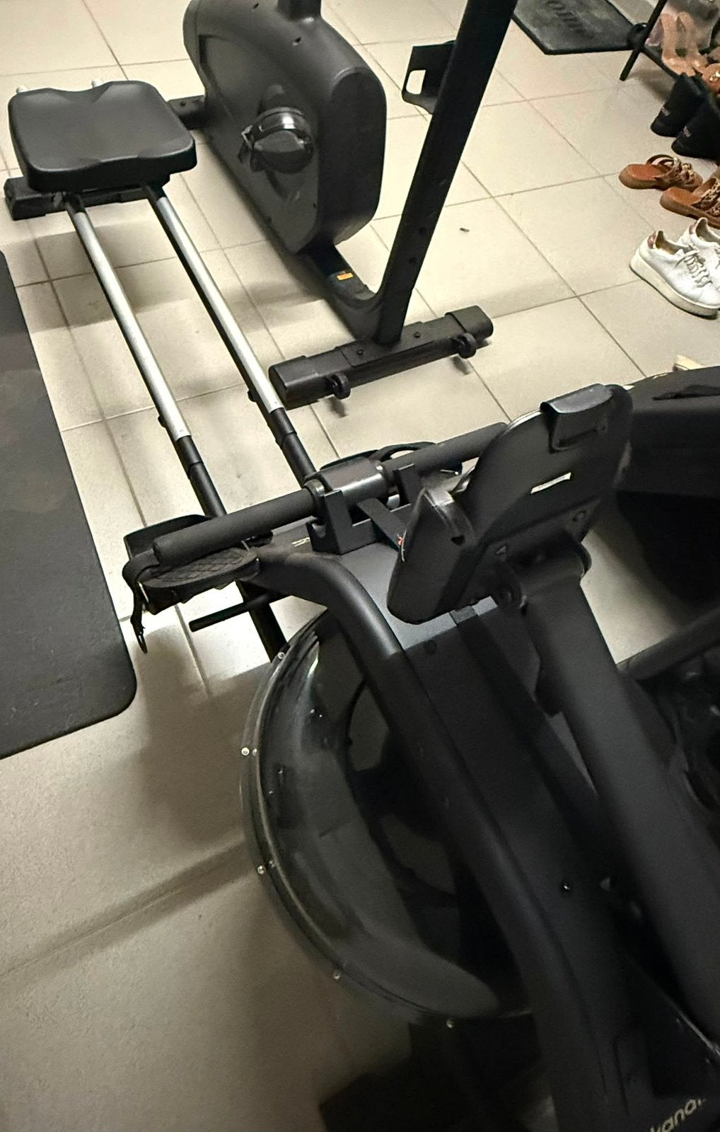 Rameur Skandika, Sports & Fitness, Enlèvement, Comme neuf