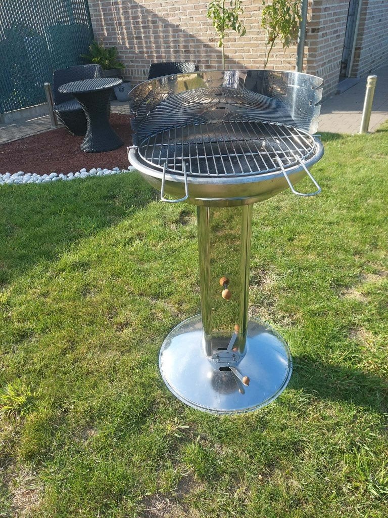 BBQ, Tuin en Terras, Houtskoolbarbecues, Ophalen, Gebruikt, Niet bekend