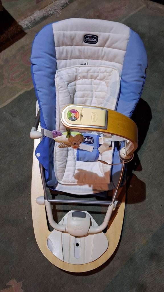 videur Chicco Concord Rio avec musique d'archet, Comme neuf, Avec ceinture(s), Chaise rebondissante, Enlèvement