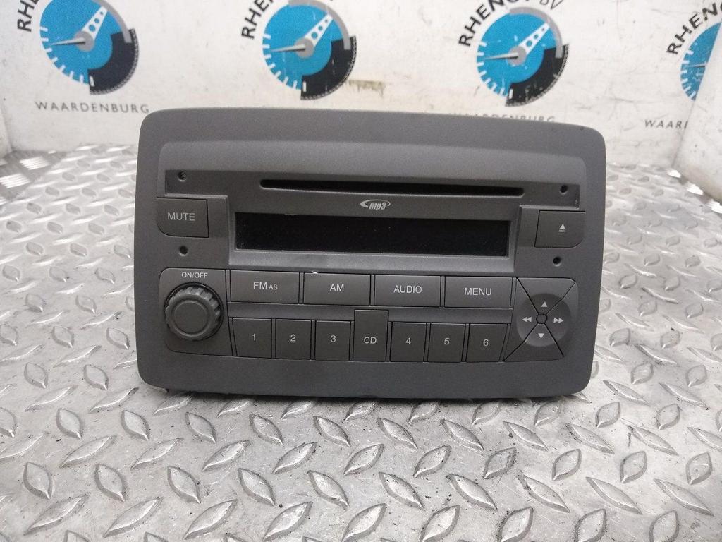 FIAT PANDA 1.2 Emotion  RADIO 2010, Enlèvement ou Envoi, Utilisé, Stiba membre