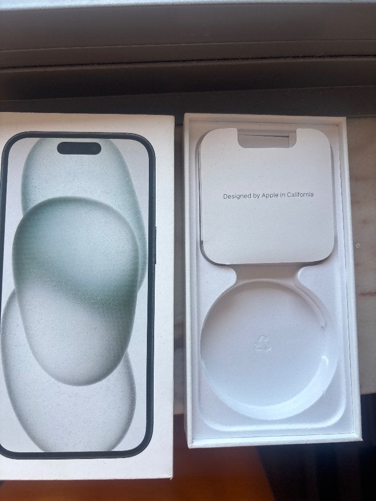 iphone 15 256, Télécoms, Téléphonie mobile | Apple iPhone, Enlèvement, Utilisé, Noir, Avec simlock (verrouillage SIM)