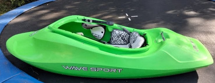 kajak Wave Sport Mobius 57 free style,wild water,branding, Sports nautiques & Bateaux, Kayaks, Enlèvement, Utilisé, 1 personne